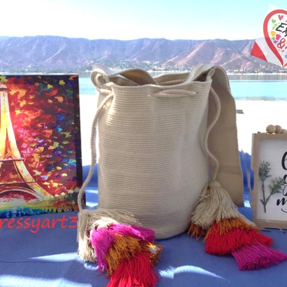 Mochilas 100% handmade- Colombian Wayuu Tribe Bags - Picture 3 of 3